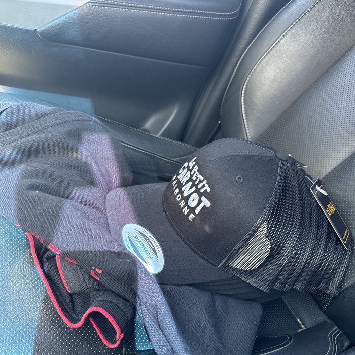 Casquette personnalisée pour une équipe tactique