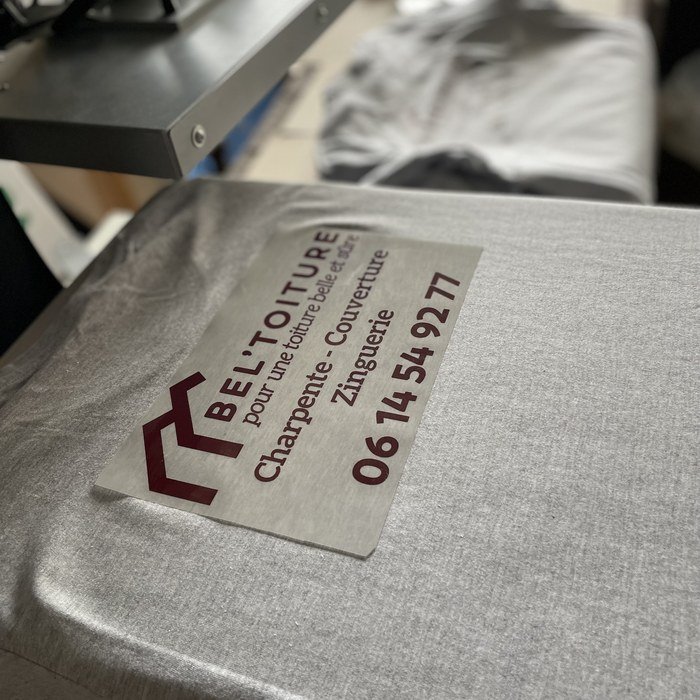 Polo en transfert flex pour une entreprise de toiture et zinguerie