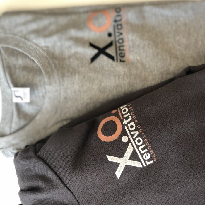 Sweats floqués pour une entreprise de rénovation du bâtiment